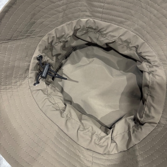 BUCKET HAT - Picture 11 of 11